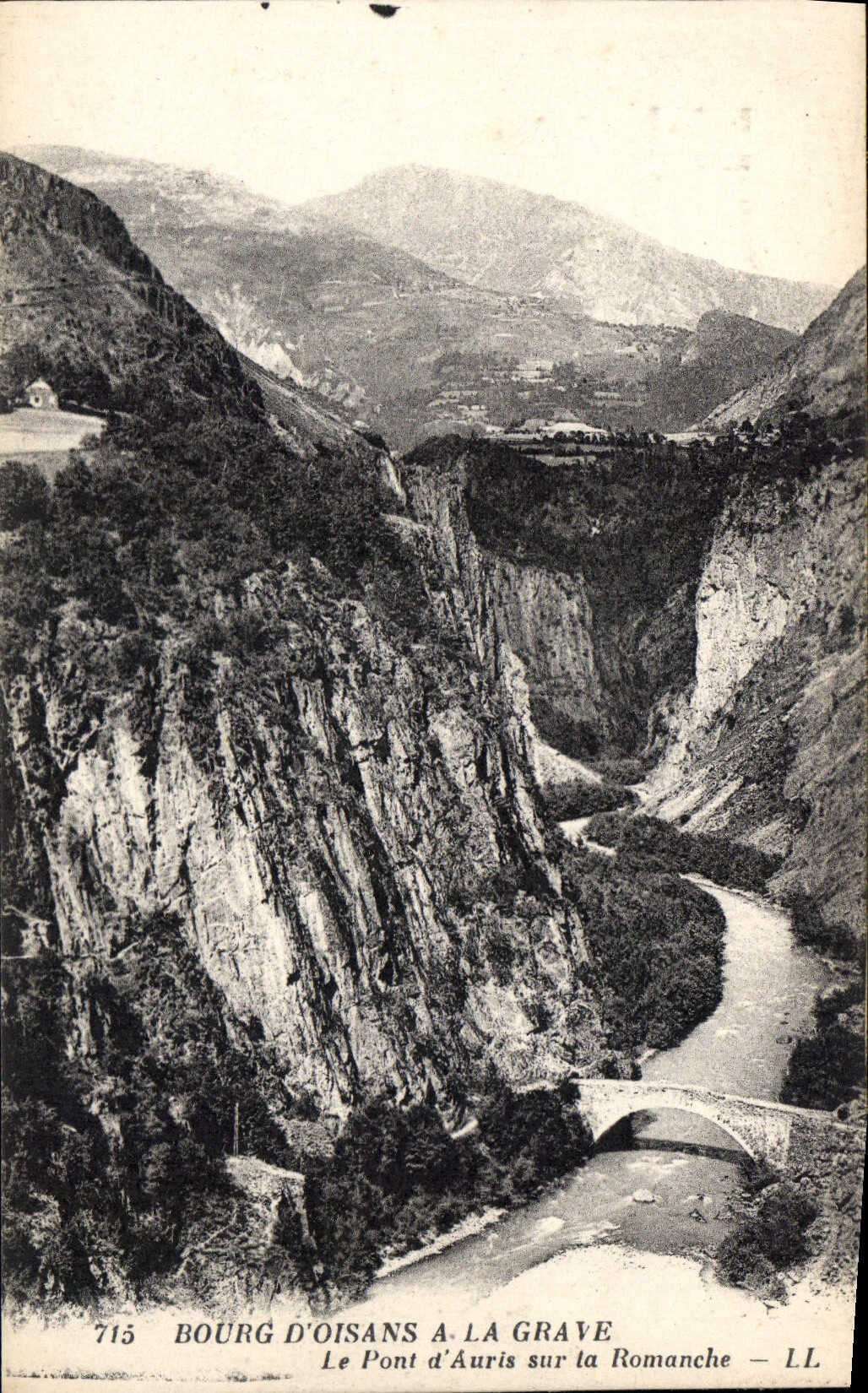 CPA Bourg d'oisans a la Grave le Pont d'Auris sur la Romanche 