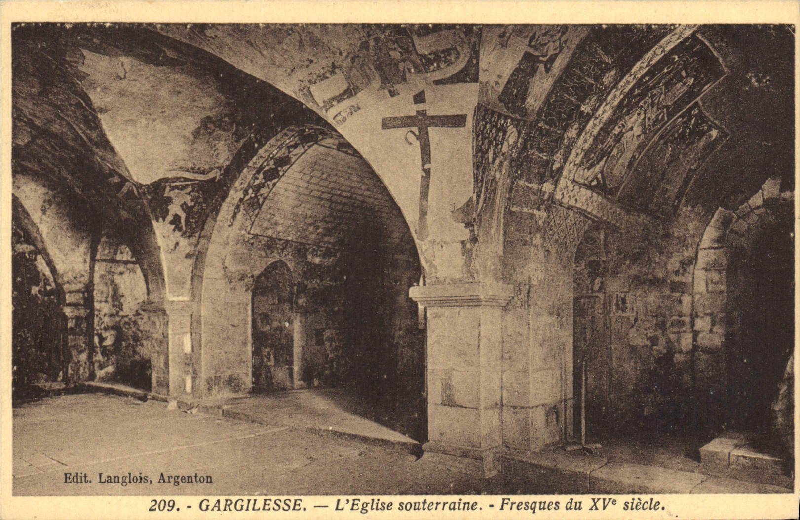 CPA Gargilesse l'eglise souterraine Fresques du XV siecle 