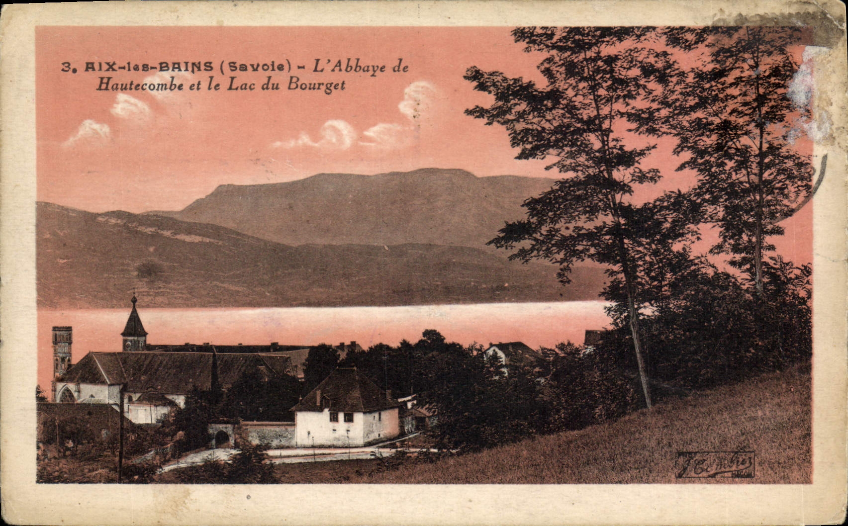 CPA Aix les Bains Savoie l'Abbaye de Hautecombe et le Lac du Bourget 
