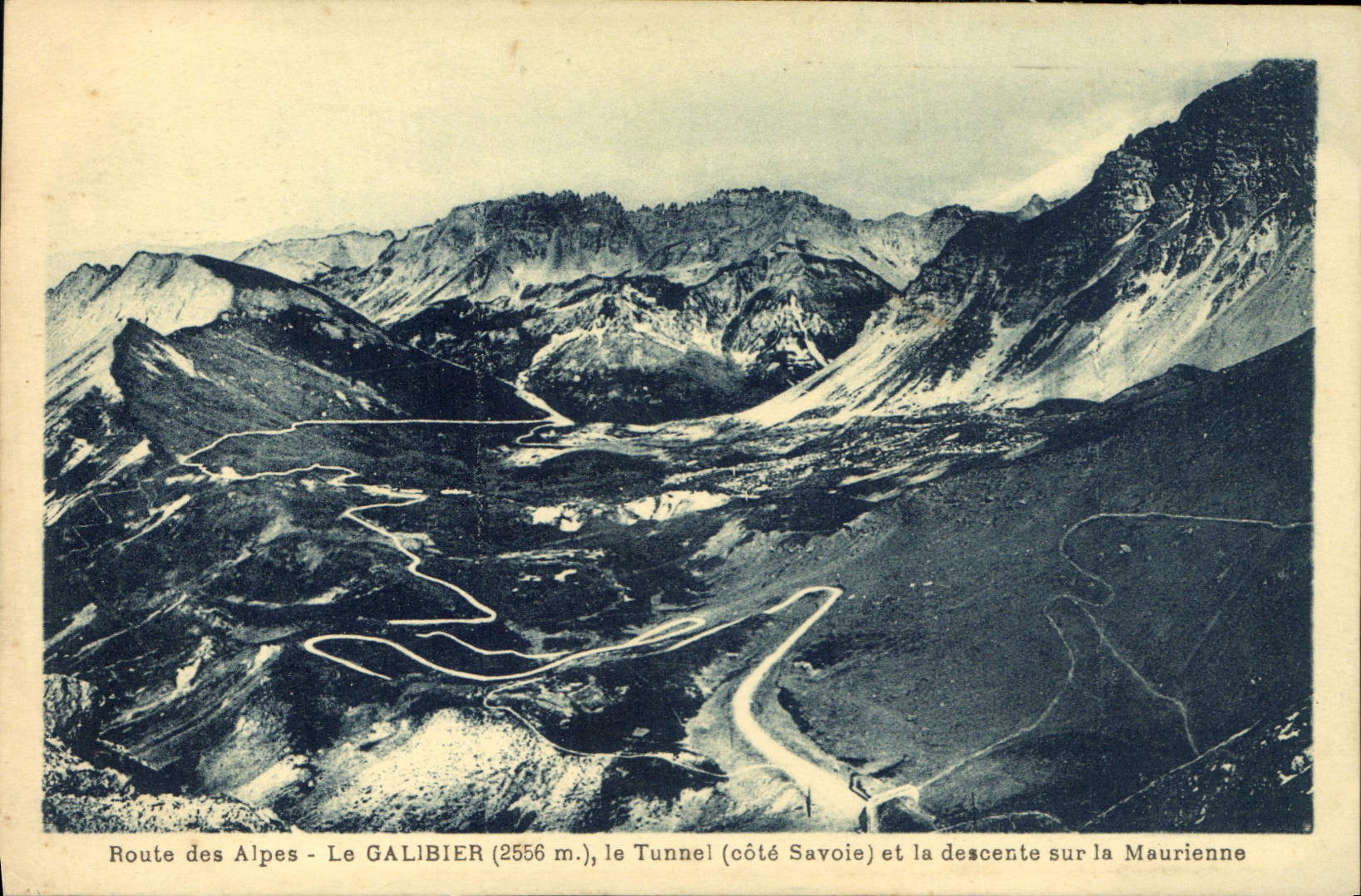 CPA Route des Alpes le Galbier le Tunnel cote Savoie et la descente sur la Maurienne 