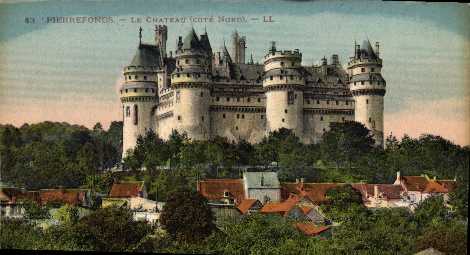 Pierrefonds — Le Château (côté Nord) — LL