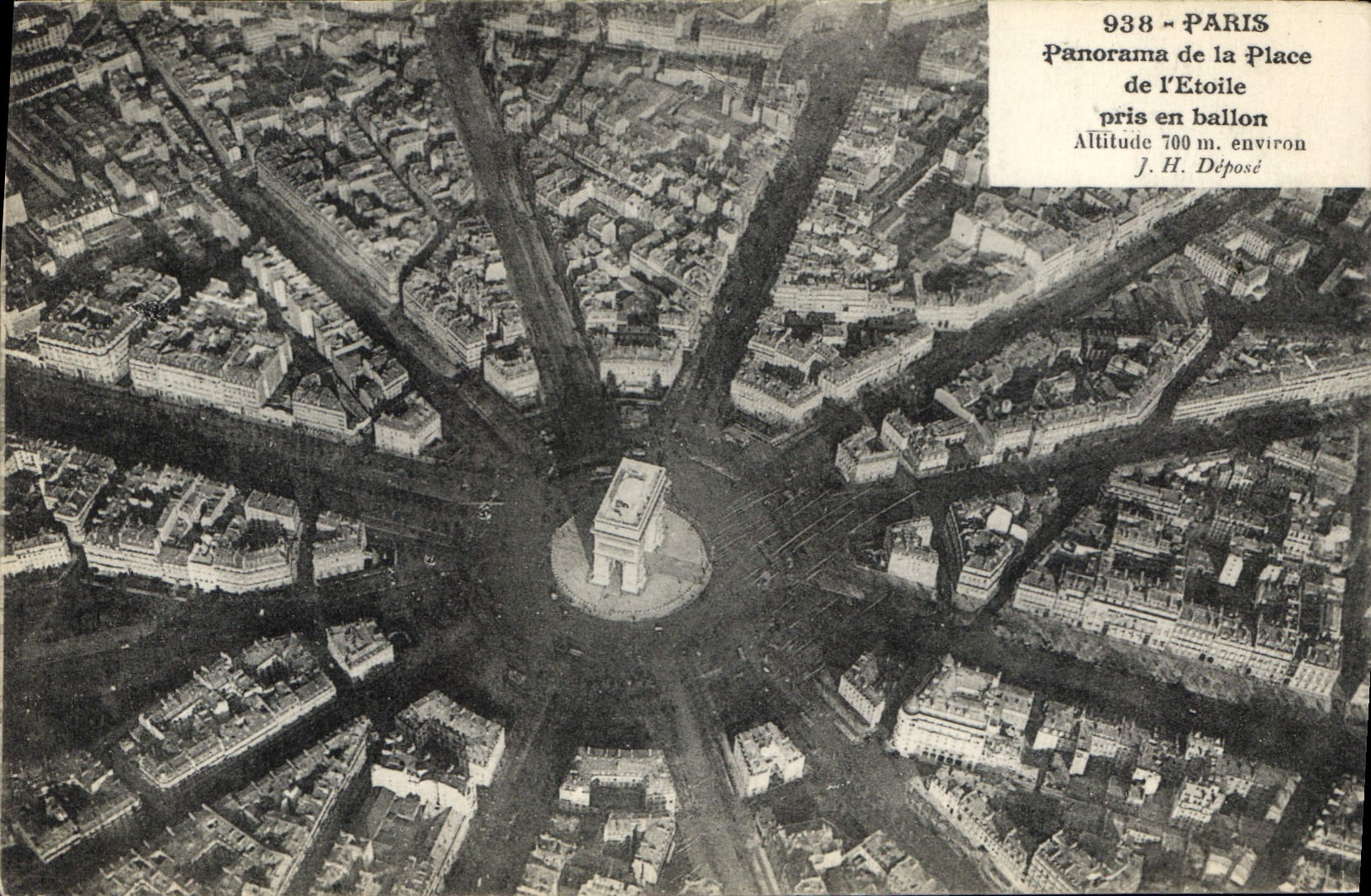 CPA Paris Panorama de la Place de l'Etoile pris en ballon 