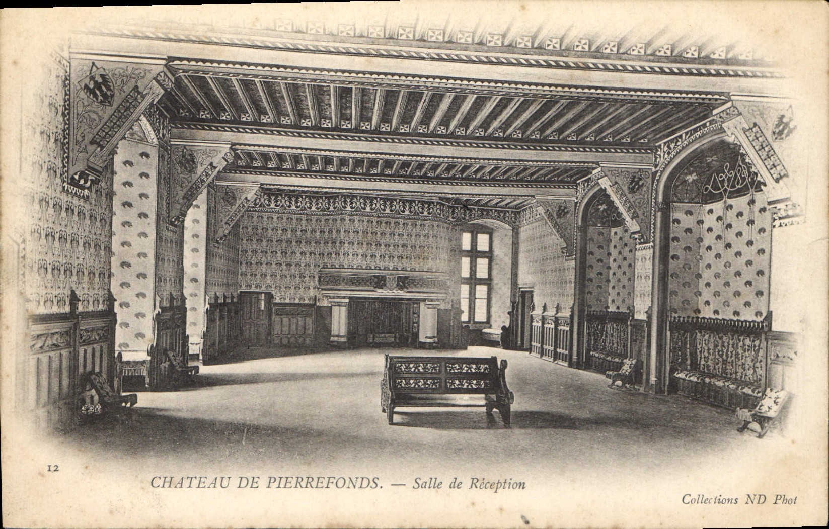 Schloss Pierrefonds — Empfangshalle — Collections ND Phot