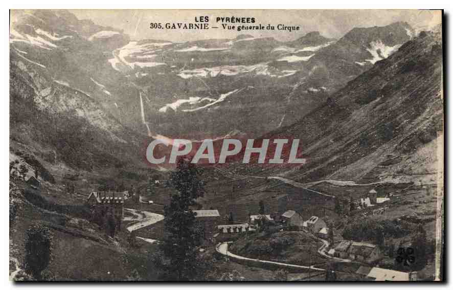 CPA Les Pyrenees Gavarnie Vue generale du Cirque 
