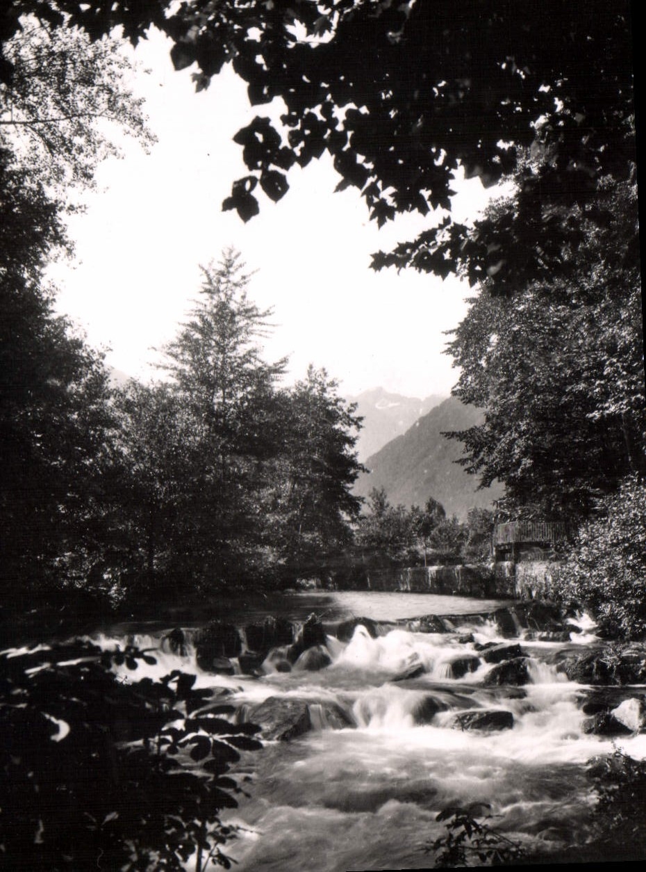 La Pique — Luchon (H.G.) — Éditions Jové, Pau (B.P.)