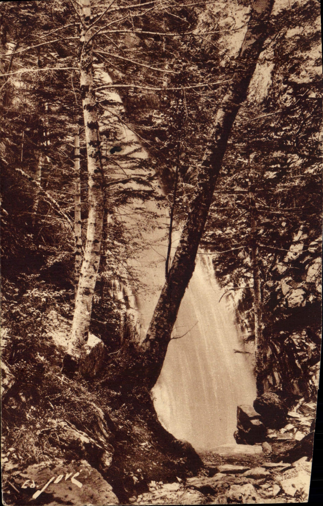 CPA Luchon Superbagneres et environs H Garonne Cascade du Gouffre d'Enfer Vallee du Lys 