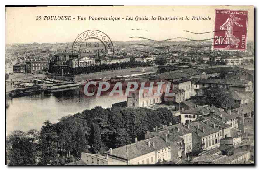 CPA Toulouse Vue panoramique les Quais la Daurade et la Dalbade 