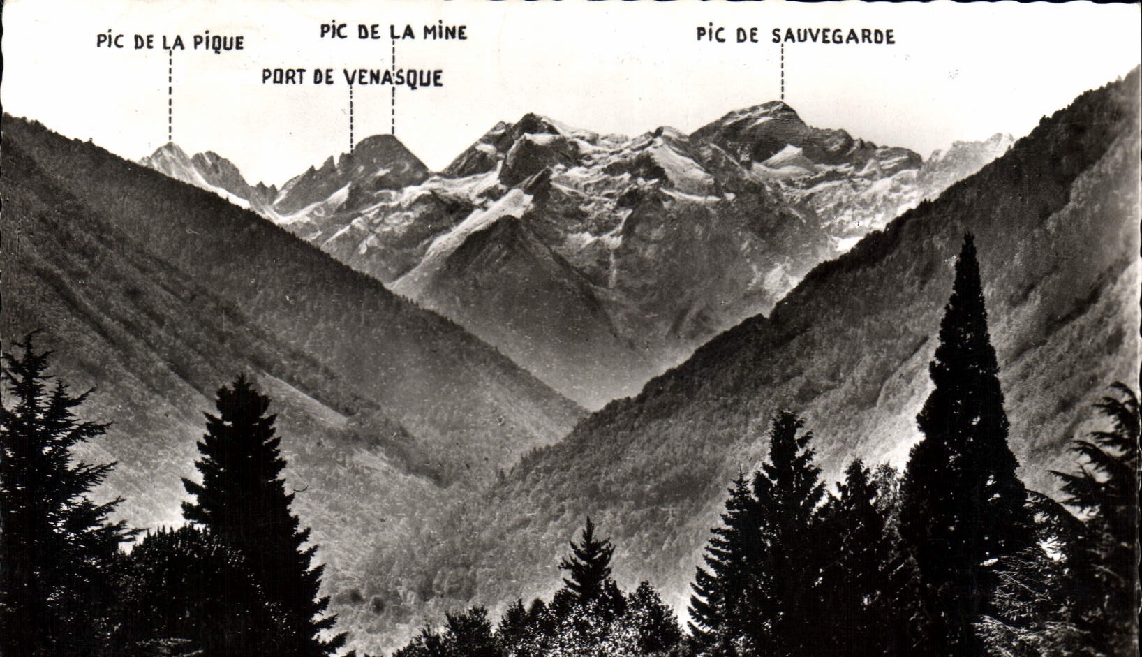 CPA Massif du Port de Venasque vu de Luchon 