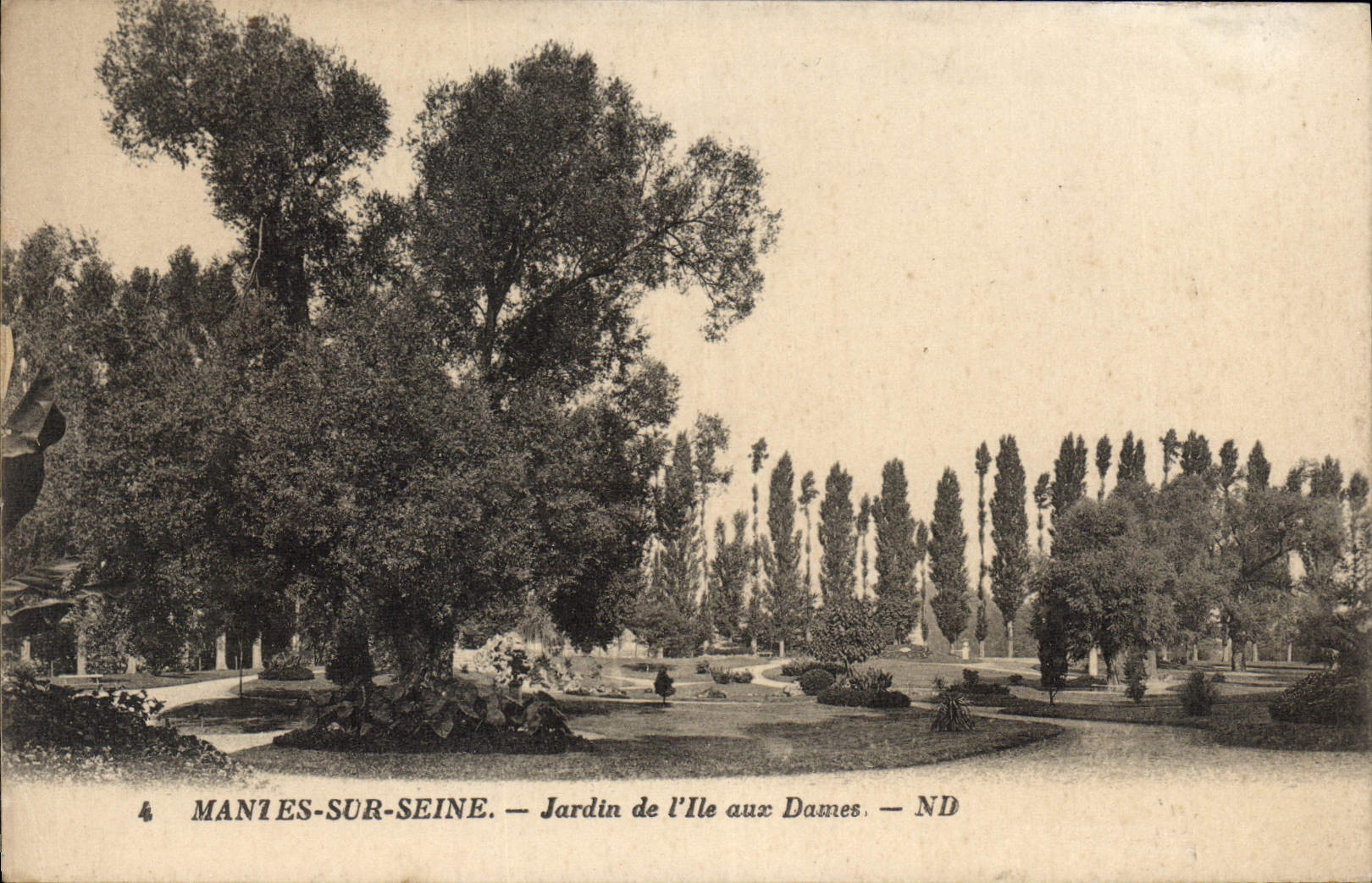 Mannes-sur-Seine — Jardin de l'Île aux Dames — ND