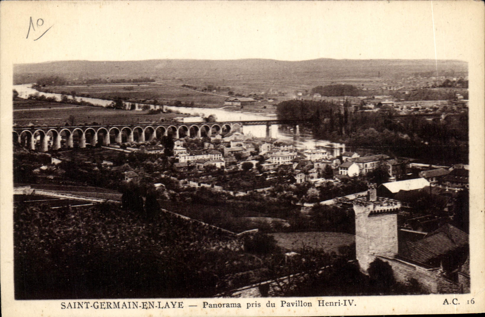 Saint-Germain-en-Laye — Panorama pris du Pavillon Henri-IV — A.C. 16