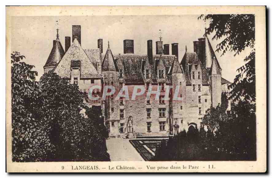 CPA Langeais Le Chateau Vue prise dans le Parc 
