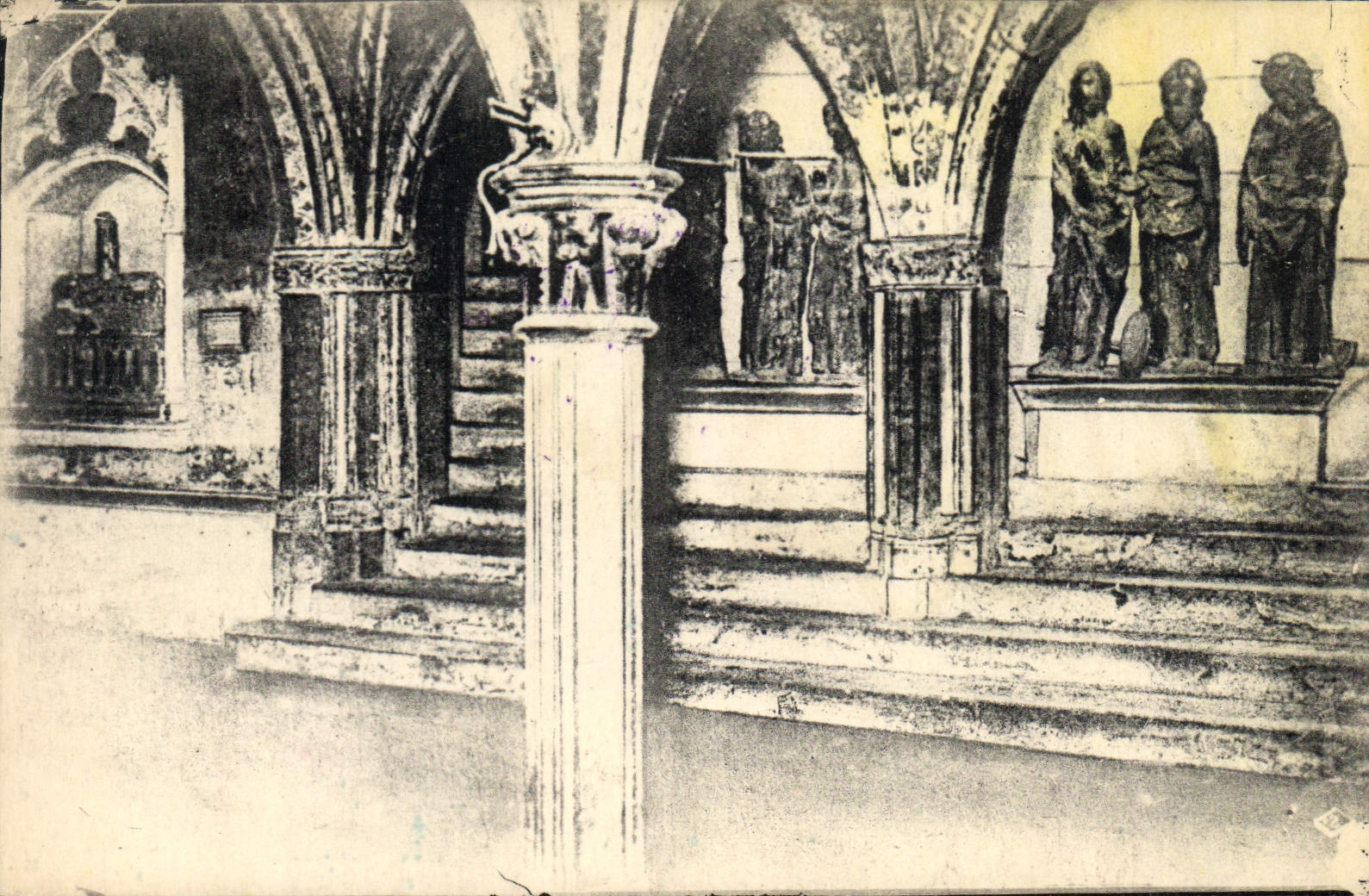 CPA Insigne Basilique Saint Sernin de Toulouse 