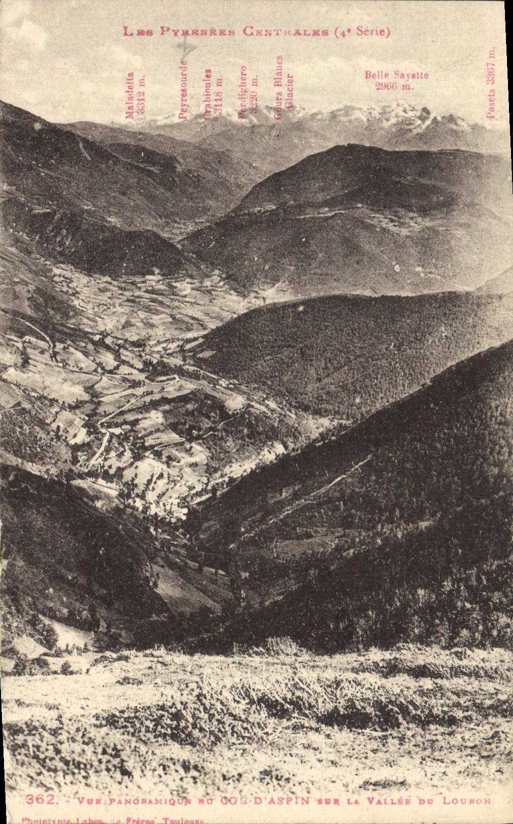 Vue panoramique du col d'Aspin sur la vallée du Lounon — Les Pyrénées Centrales (4e Série) — Phototypie Labos, à Erres-Toulouse