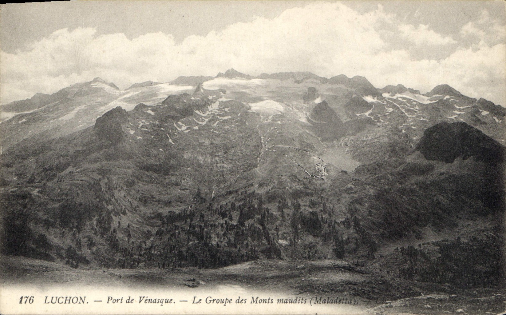 CPA Luchon Port de Venasque Le Groupe des Monts Maudits 