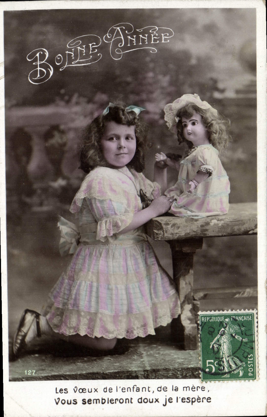 CPA Bonne Annee Enfant Poupee