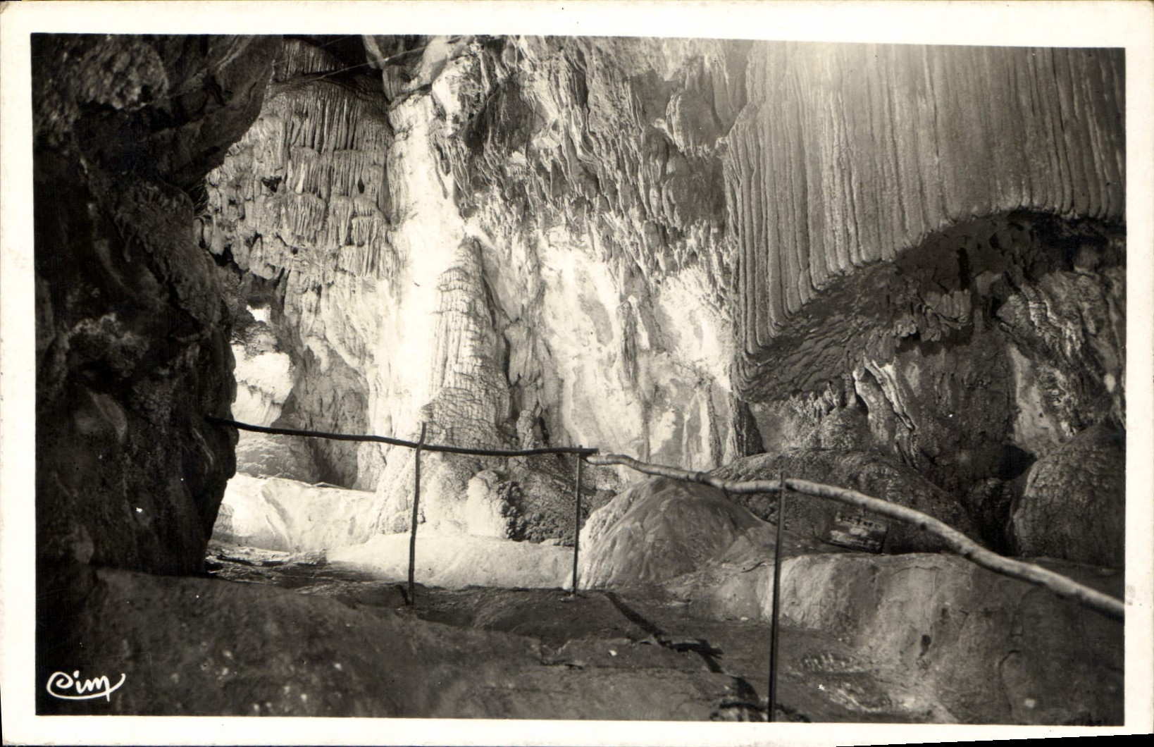 CPA Grotte de Saint Julien La Balme sur Cerdon Ain Le Dais du Vestibule 