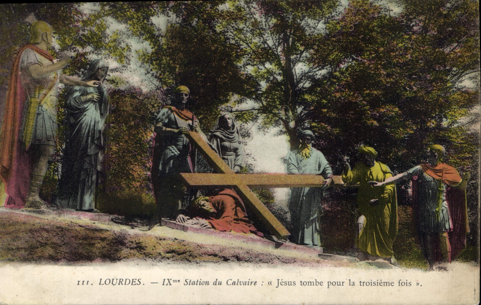 CPA Lourdes IX Station de Calvaire a Jesus tombe pour la trisieme fois 