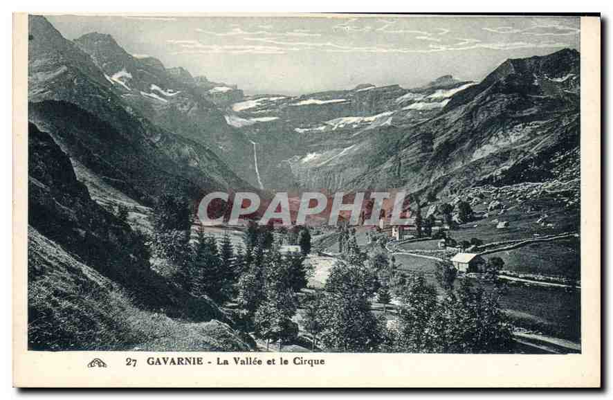 CPA Gavarnie La Vallee et le Cirque 