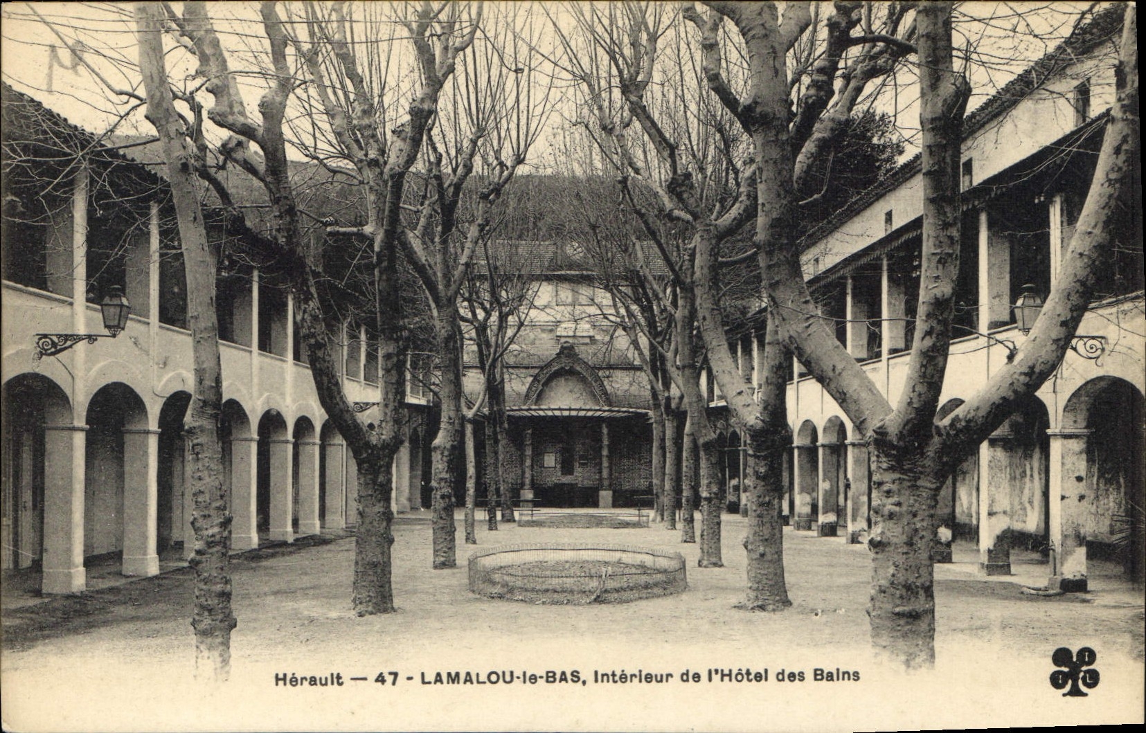 CPA Herault Lamalou le Bas Interieur de l'Hotel des Bains 