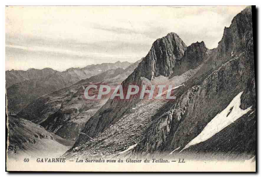 Gavarnie — Les Sarrades vues du Glacier du Taillon — LL