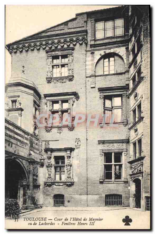 Toulouse — Cour des Hôtels de Maynier oder de Lasbordes — Fenster von Henri III