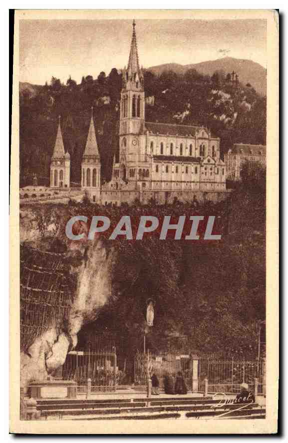 CPA Lourdes la Grotte et la Basilique 