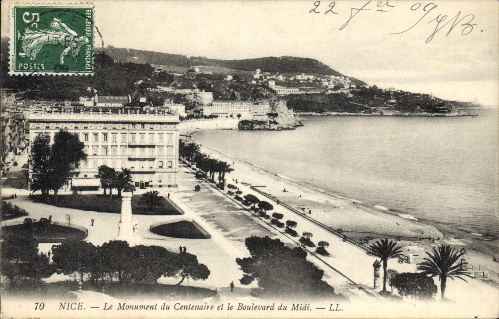 CPA Nice le Monument du Centenaire et le Boulevard du Midi 
