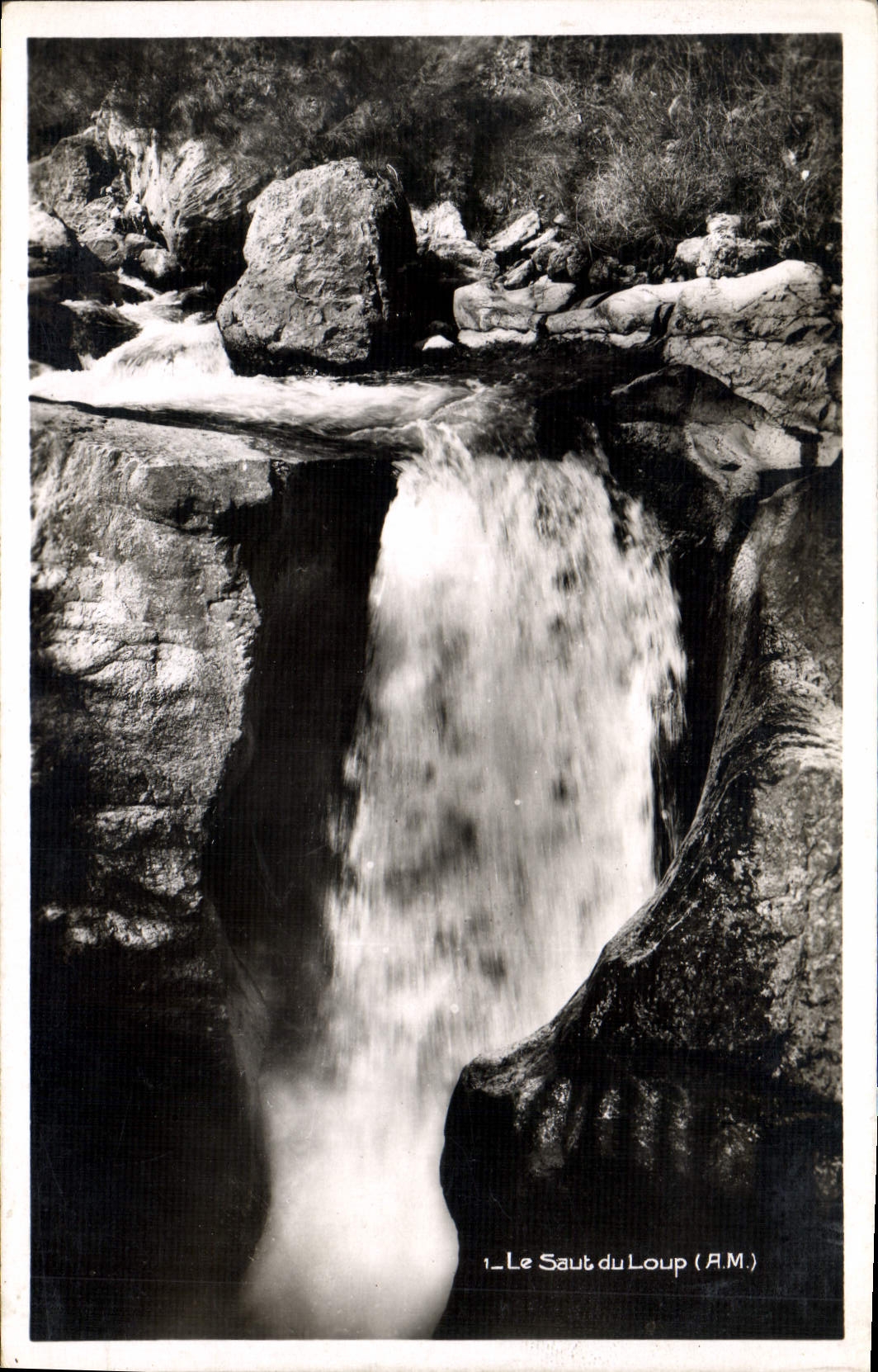 Le Saut du Loup (R.M.) — cascade — Édition E. ALAYRAC