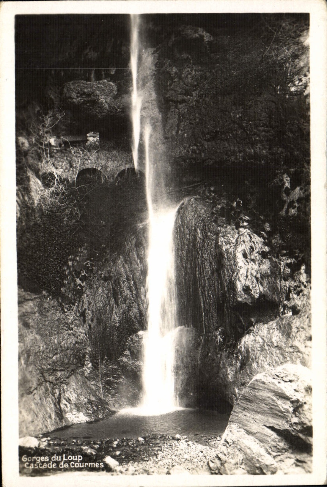 CPA Gorges du Loup Cascade de Courmes 