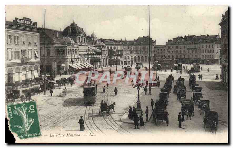 La Place Masséna — vue animée avec tramways et voitures — LL