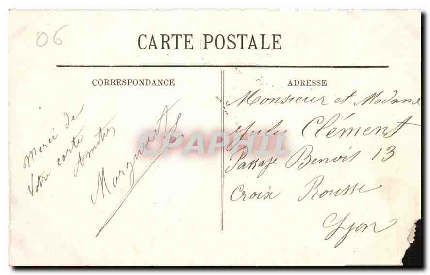La Place Masséna — vue animée avec tramways et voitures — LL — Verso