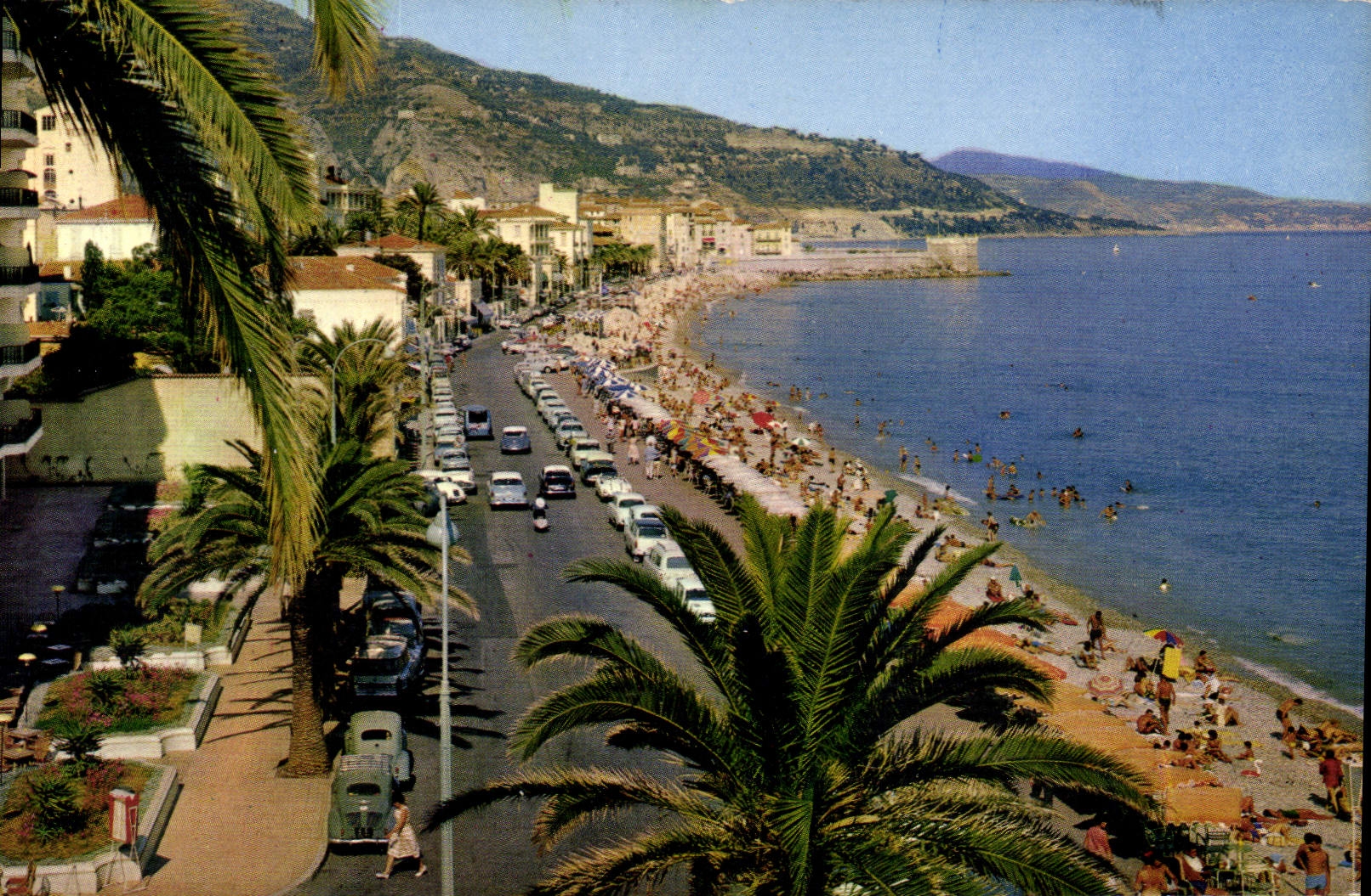 CPA Les Sites Merveilleux de la Cote d'Azur Menton A M La Promenade et la Plage 
