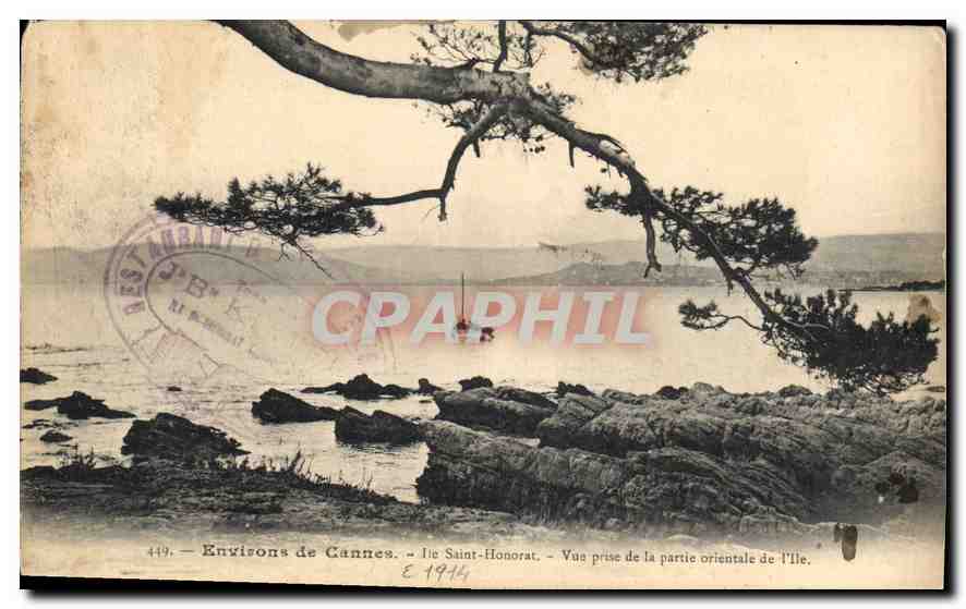 CPA Environs de Cannes Ile Saint Honorat vue prise de la partie orientale de l'Ile 