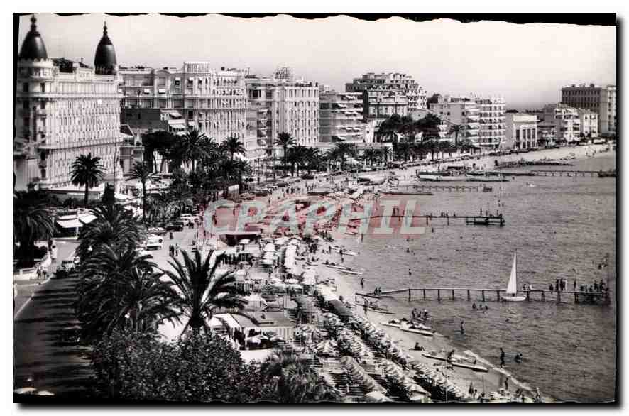 CPA La Cote d'Azur Cannes Les Hotels La Croisette et la Plage 