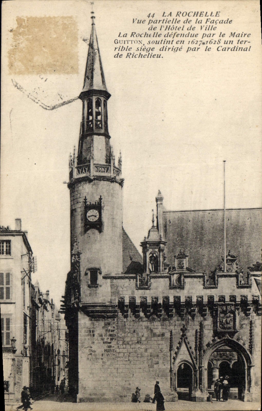 CPA La Rochelle vue partielle de la Facade de l'Hotel de Ville 