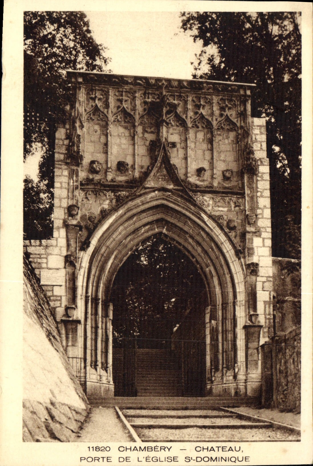 Porte de l'église Saint-Dominique — Chambéry — Château — n°11820