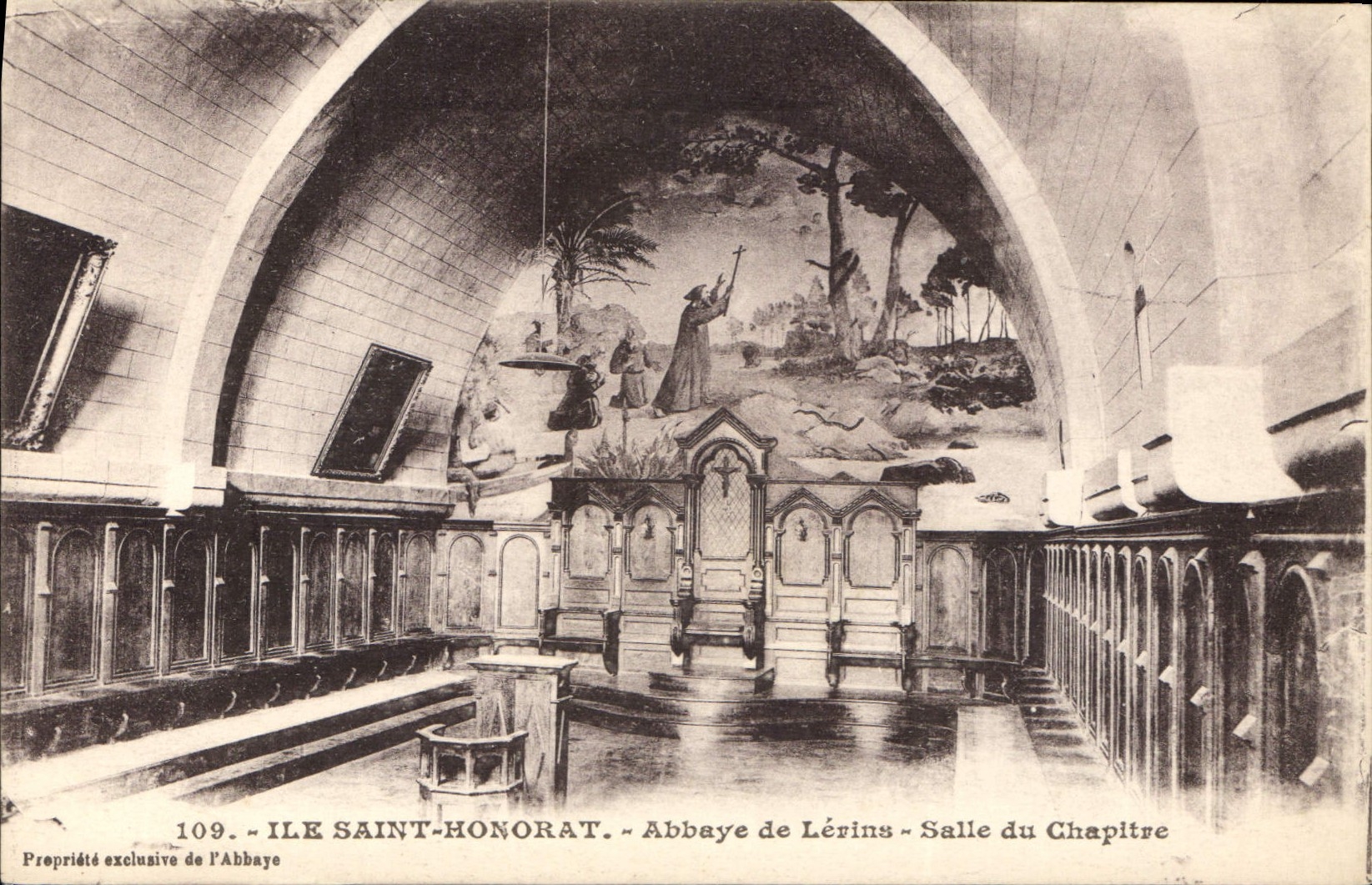 CPA Ile Saint Honorat Abbaye de Lerins Salle du Chapitre 