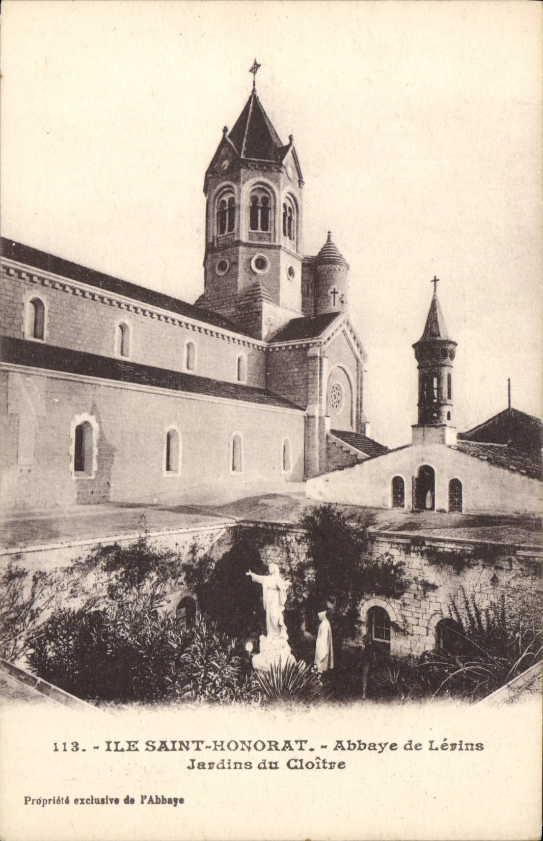 CPA Ile Saint Honorat Abbaye de Lerins Jardins du Cloitre 
