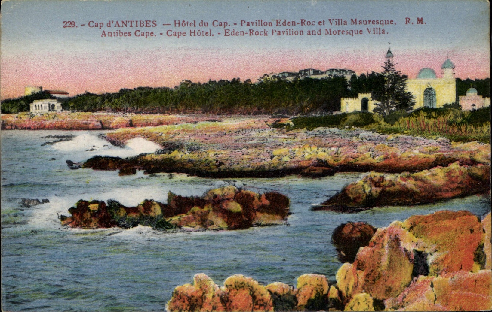 CPA Cap d'Antibes Hotel du Cap Pavillon Eden Roc et Villa Mauresque 
