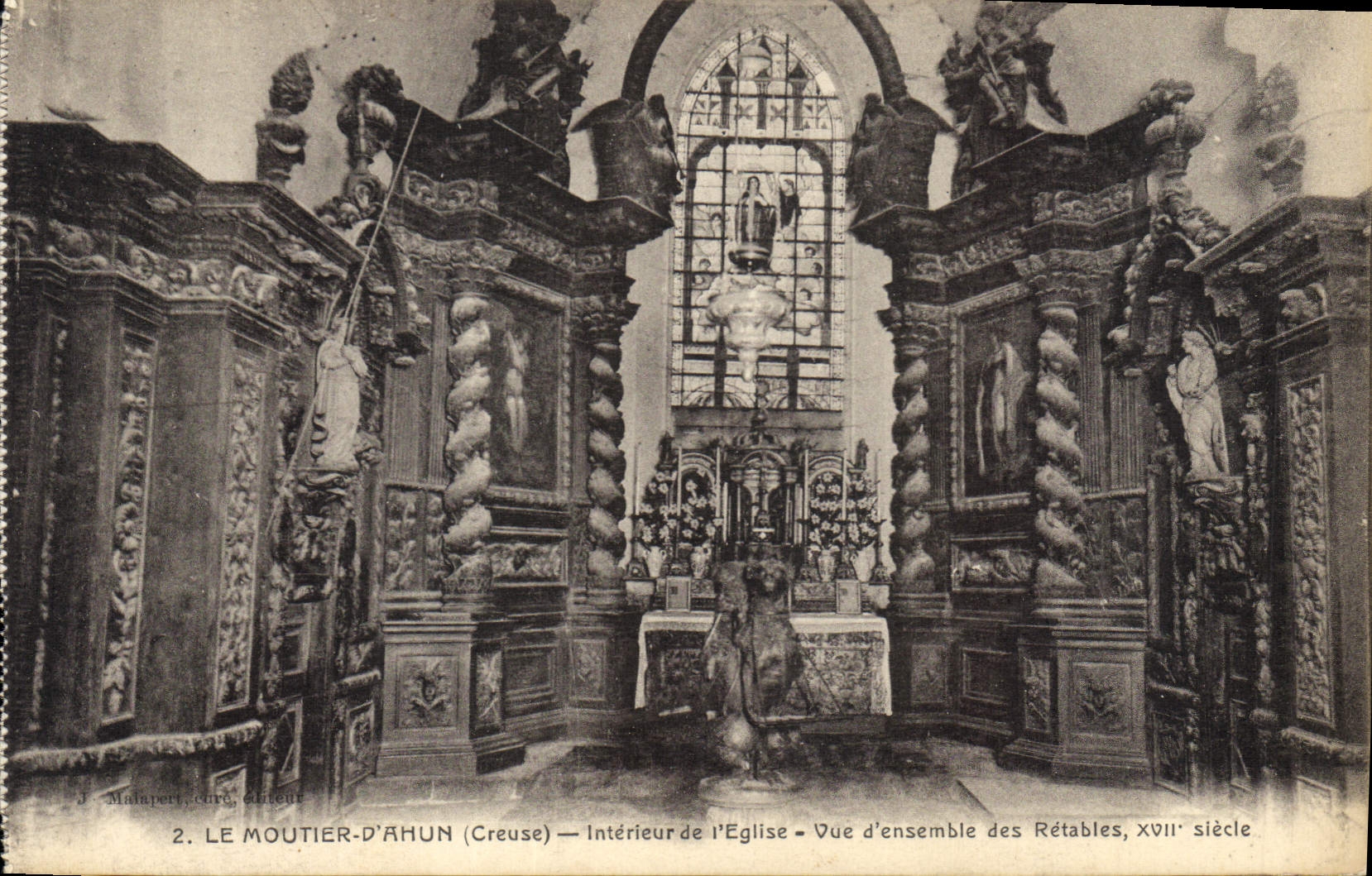 Le Moutier-d'A Hun (Creuse) — Intérieur de l'église — Vue d'ensemble des Rétables, XVIIe siècle