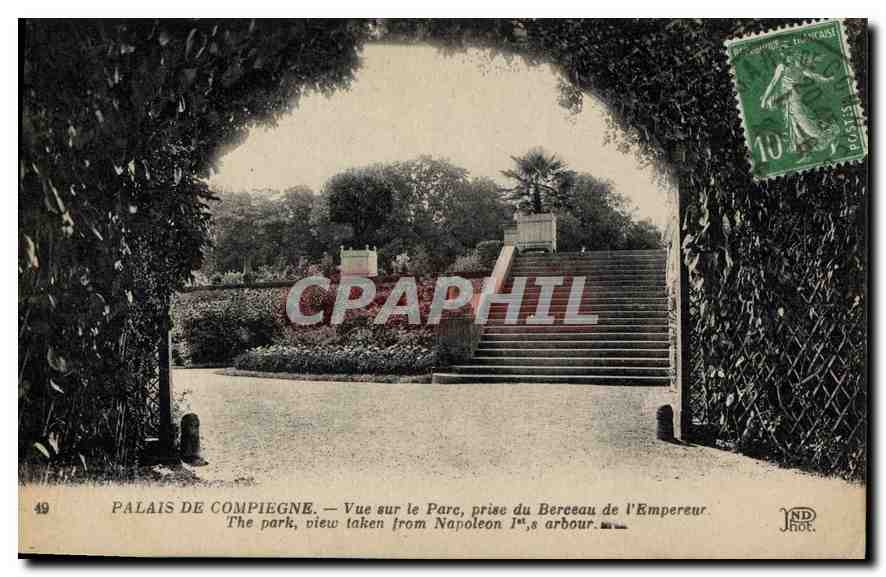 CPA Palais de Compiegne Vue sur le Parc prise de Berceau de l'Empereur 