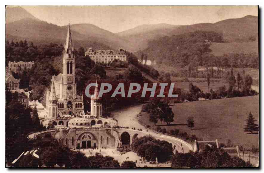 CPA Lourdes La Basilique 