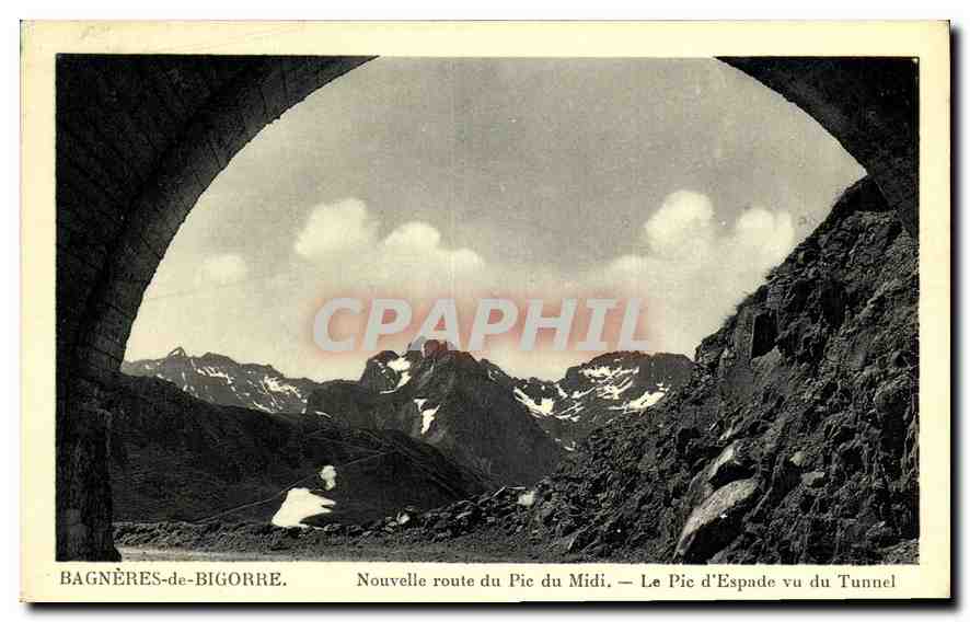 Bagnères-de-Bigorre — Nouvelle route du Pic du Midi — Le Pic d'Espade vu du Tunnel