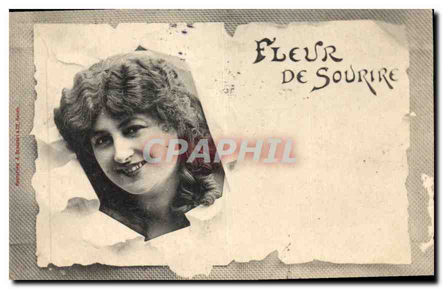 CPA Fleur de Sourire Femme