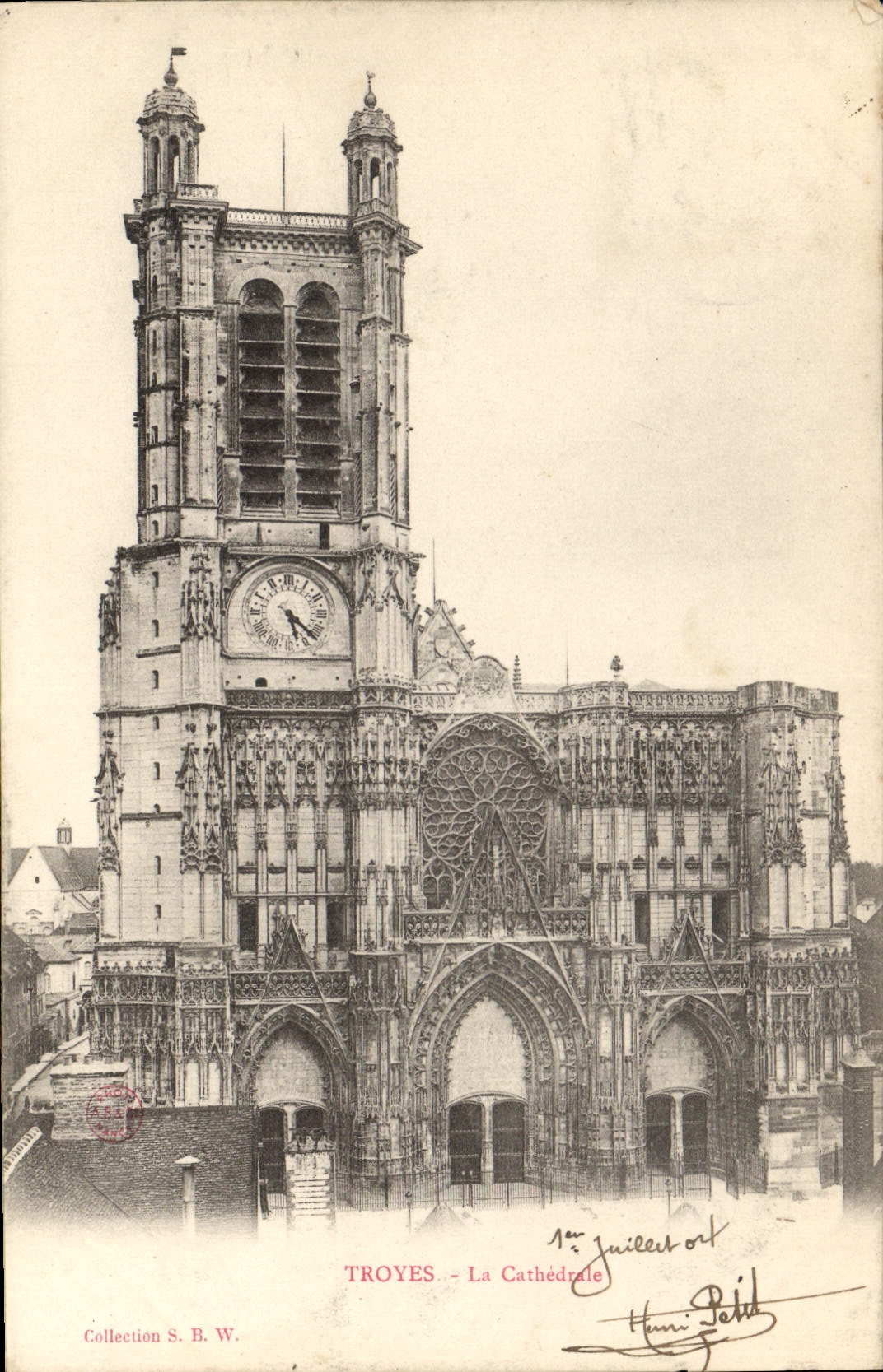 Troyes - La Cathédrale — vue de la façade gothique avec son grand portail et son clocher — éditeur Juilès-ort, n° 10
