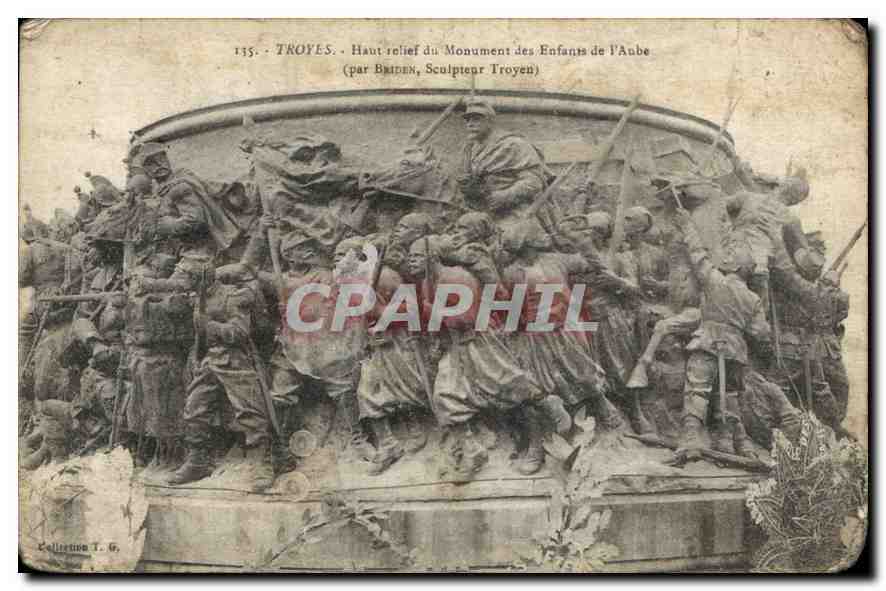 Troyes — Haut-relief du Monument des Enfants de l'Aube (par Brieden, Sculpteur Troyen) — Collection T. G.