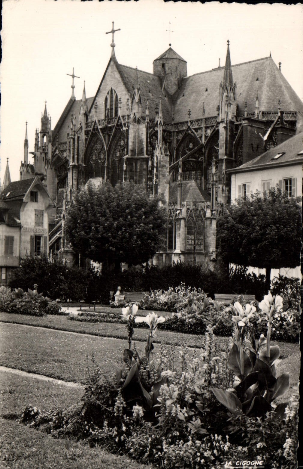 La Cigogne — Église Saint-Urbain IV et jardin de la Préfecture — Édition La Cigogne