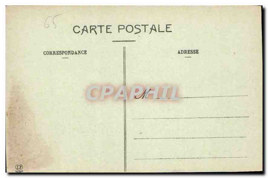CPA Les Hautes Pyrenees Ciruque de Gavarnie La Breche de Roland  — Verso