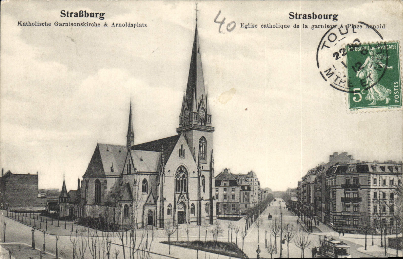 CPA Strasbourg Eglise Catholique de la Garnison & Place Arnold 