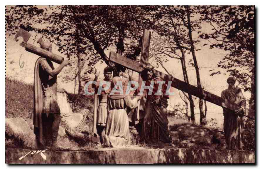 CPA Lourdes HP Le Calvaire VI Station Une femme piuse essuie lal face de Jesus 